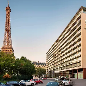 Szálloda Pullman Tour Eiffel, Párizs